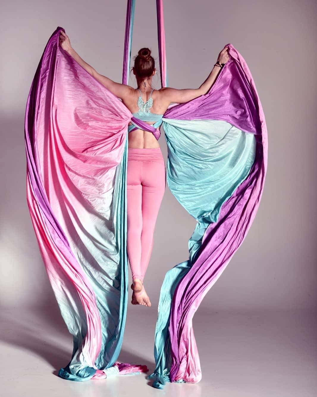 أرجوحة هوائية للجمباز بطول 8.7 - مراجعة Pilates Yoga Aerial وسعره